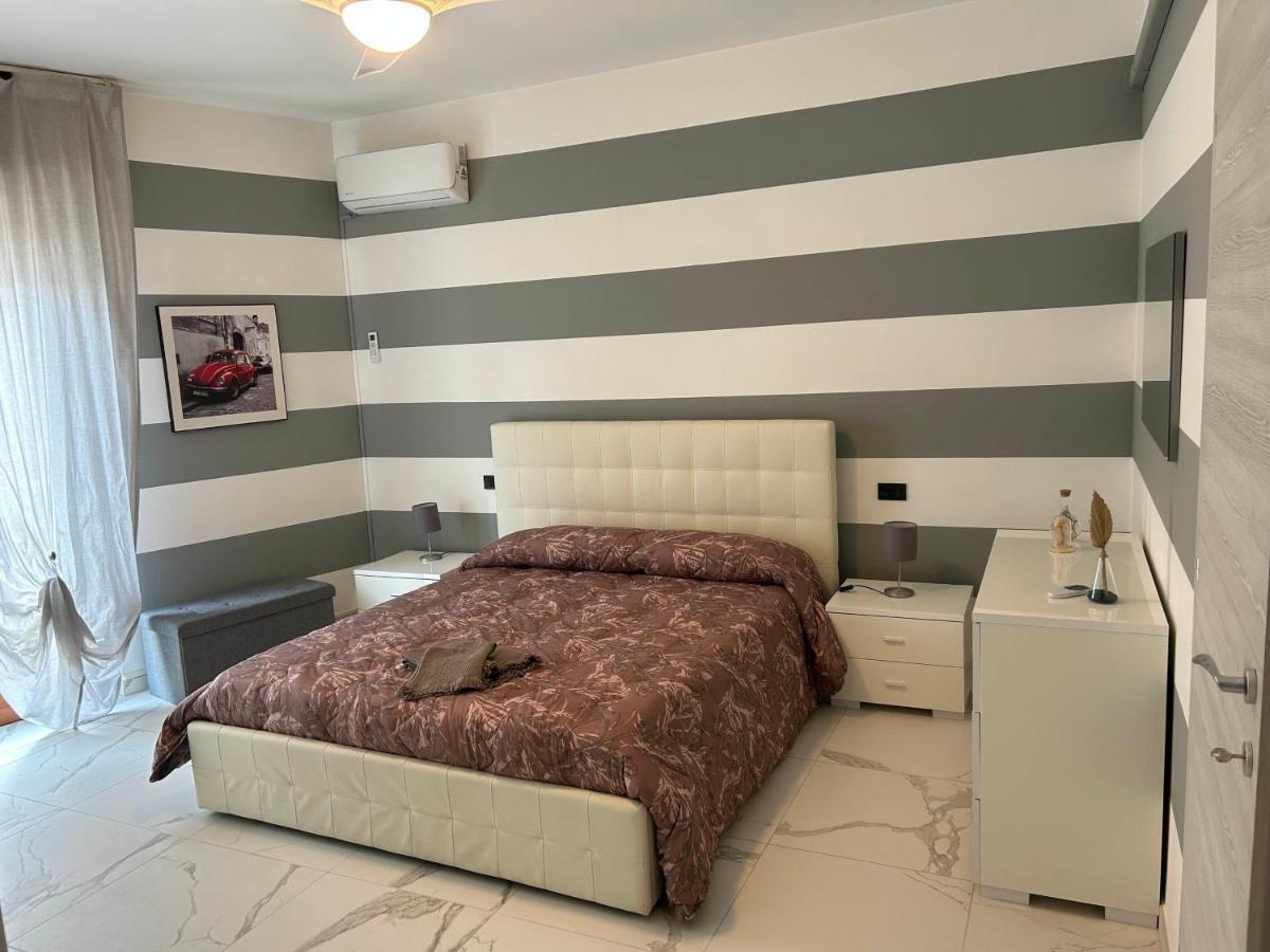 Marconi67 Apartment Desenzano del Garda Exterior foto